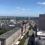 Srodmiescie Metro, 19 Floor Warschau