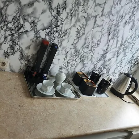 Srodmiescie Metro, 19 Floor Apartment Warschau
